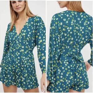 Free People L'Amour Micro Floral Print Long Sleeve Tie Back Romper Size 4